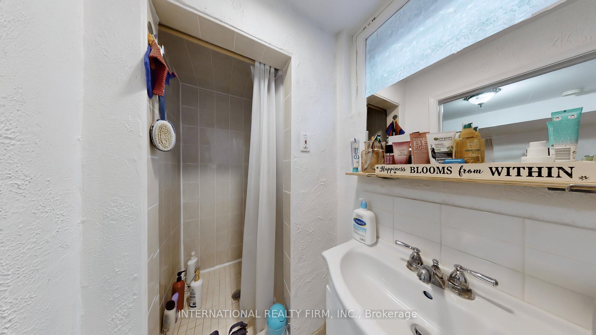 188 Pleasant Ave, Toronto, ON M2M1M3 | 3 Bedroom 4 Bathroom Detached House | Image 24