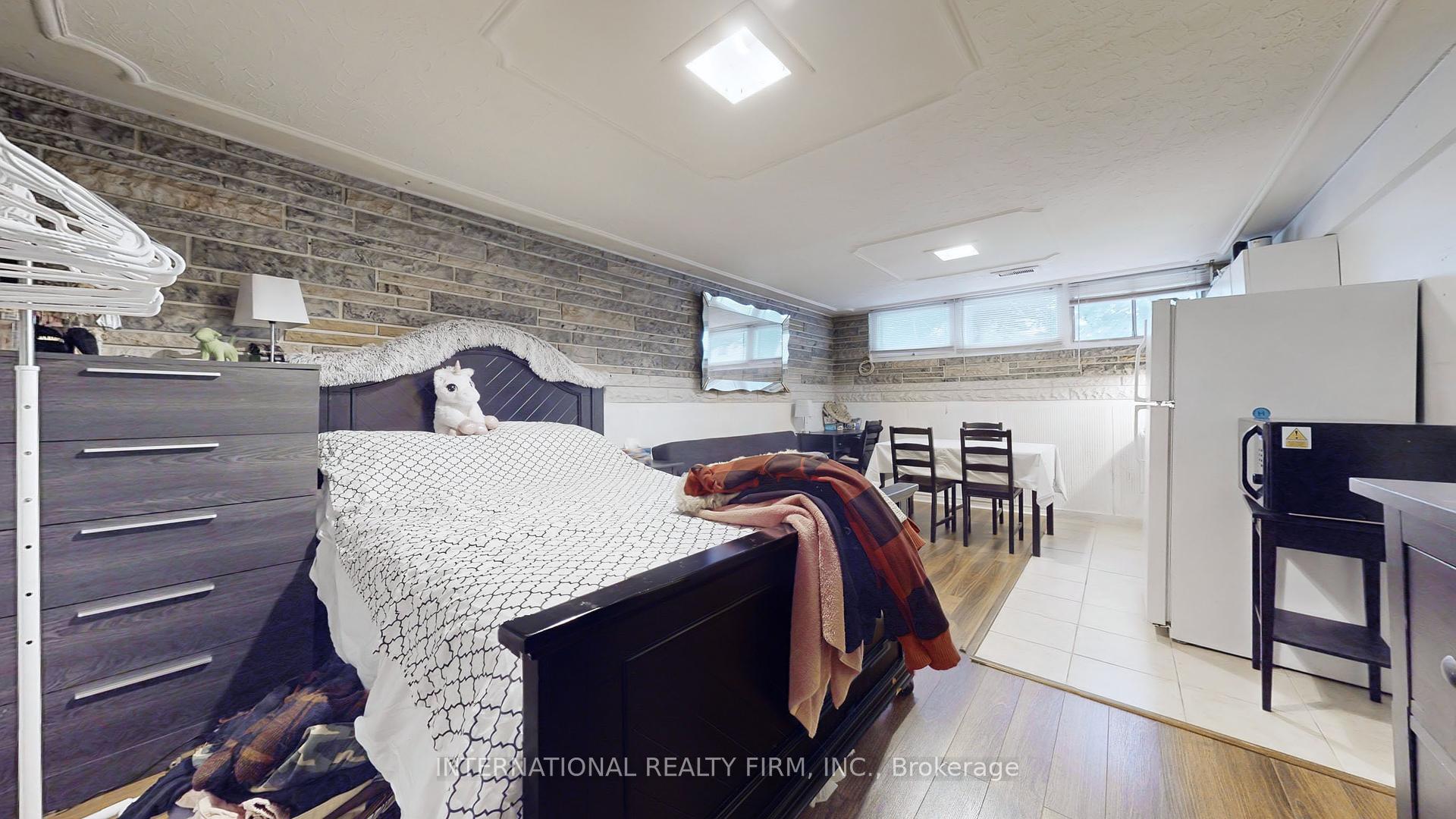 188 Pleasant Ave, Toronto, ON M2M1M3 | 3 Bedroom 4 Bathroom Detached House | Image 25