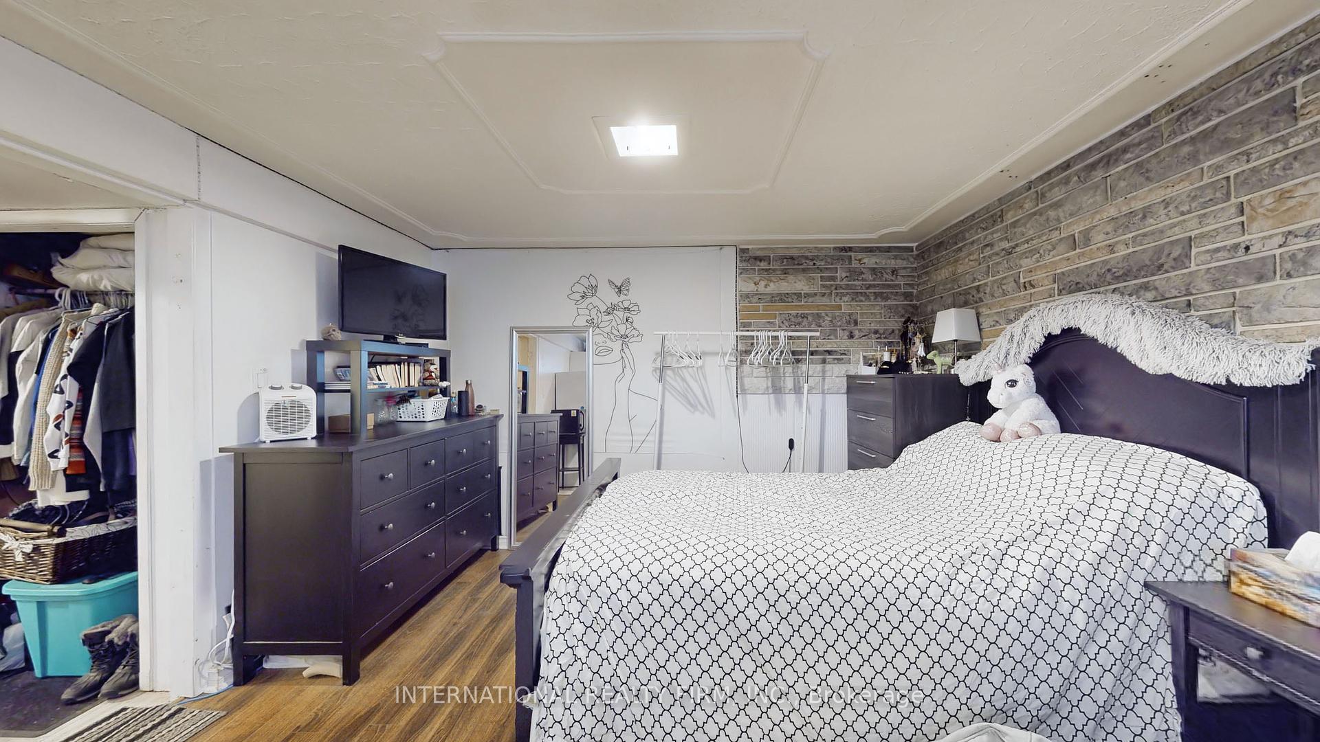 188 Pleasant Ave, Toronto, ON M2M1M3 | 3 Bedroom 4 Bathroom Detached House | Image 26