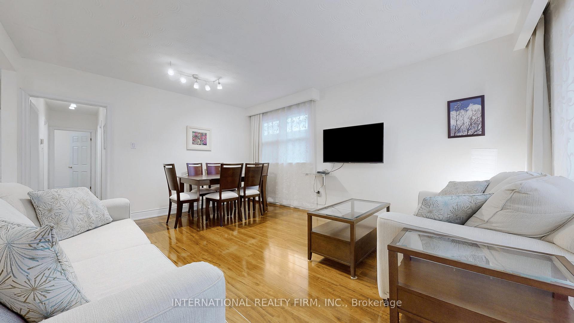 188 Pleasant Ave, Toronto, ON M2M1M3 | 3 Bedroom 4 Bathroom Detached House | Image 3