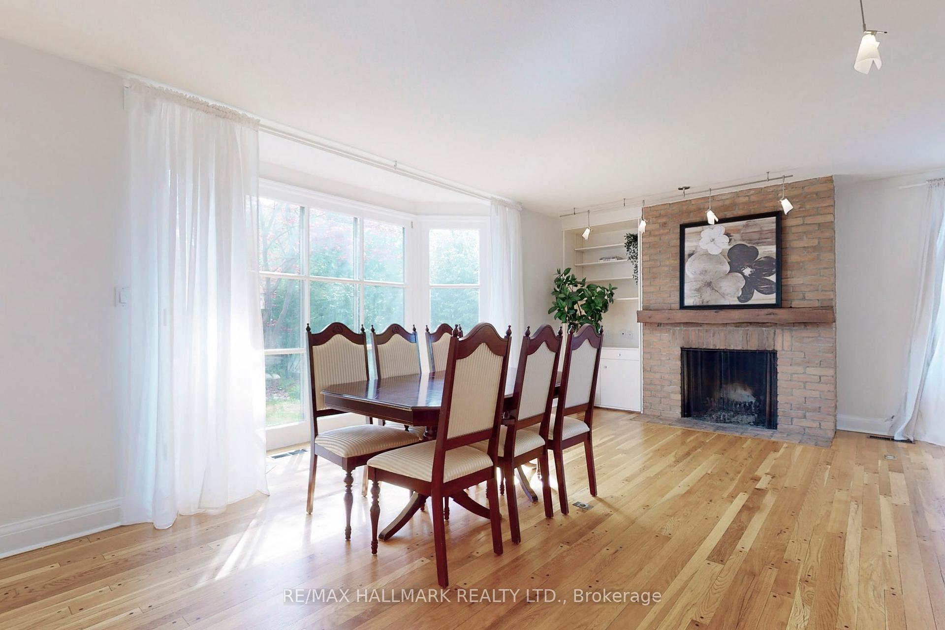 7 Gerald St, Toronto, ON M2L2M4 | 4 Bedroom 4 Bathroom Detached House | Image 28