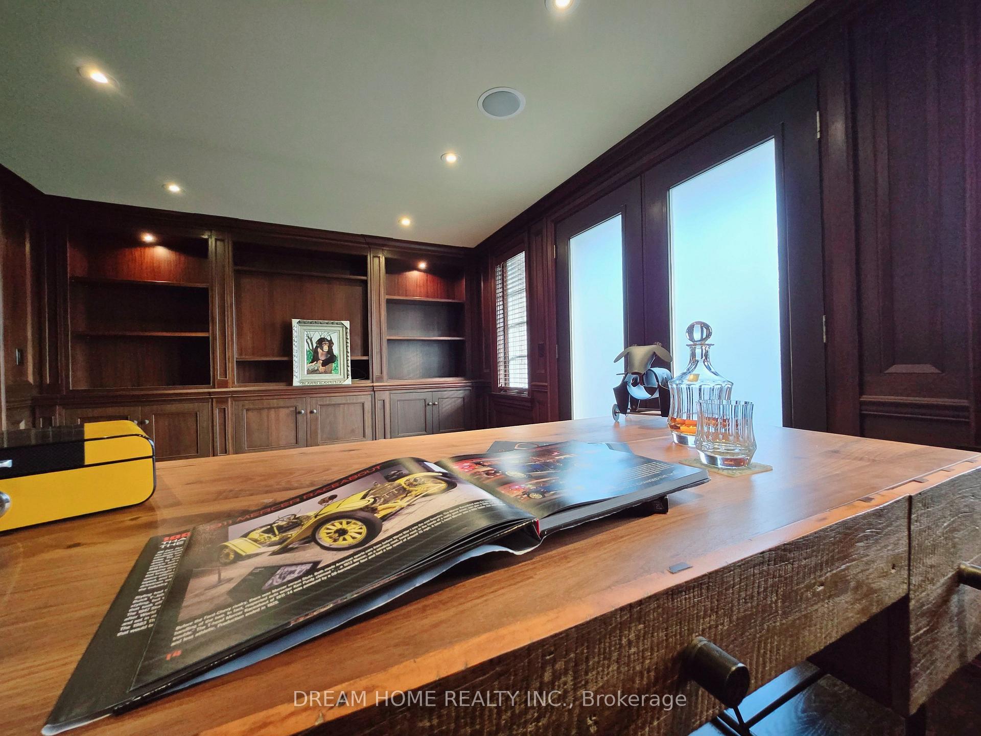 276 Dunview Ave, Toronto, ON M2N4J5 | 4 Bedroom 7 Bathroom Detached House | Image 15