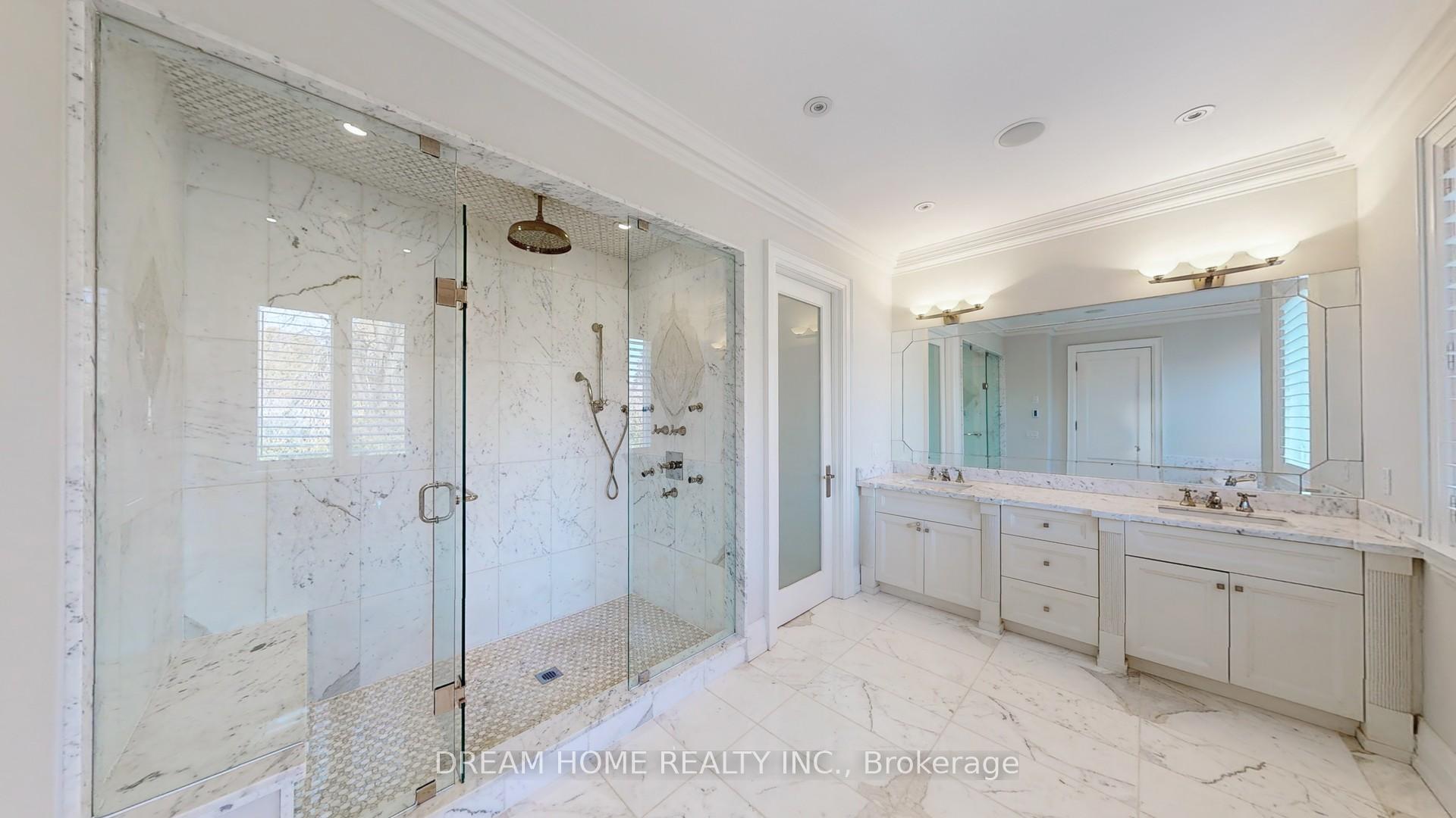 276 Dunview Ave, Toronto, ON M2N4J5 | 4 Bedroom 7 Bathroom Detached House | Image 24