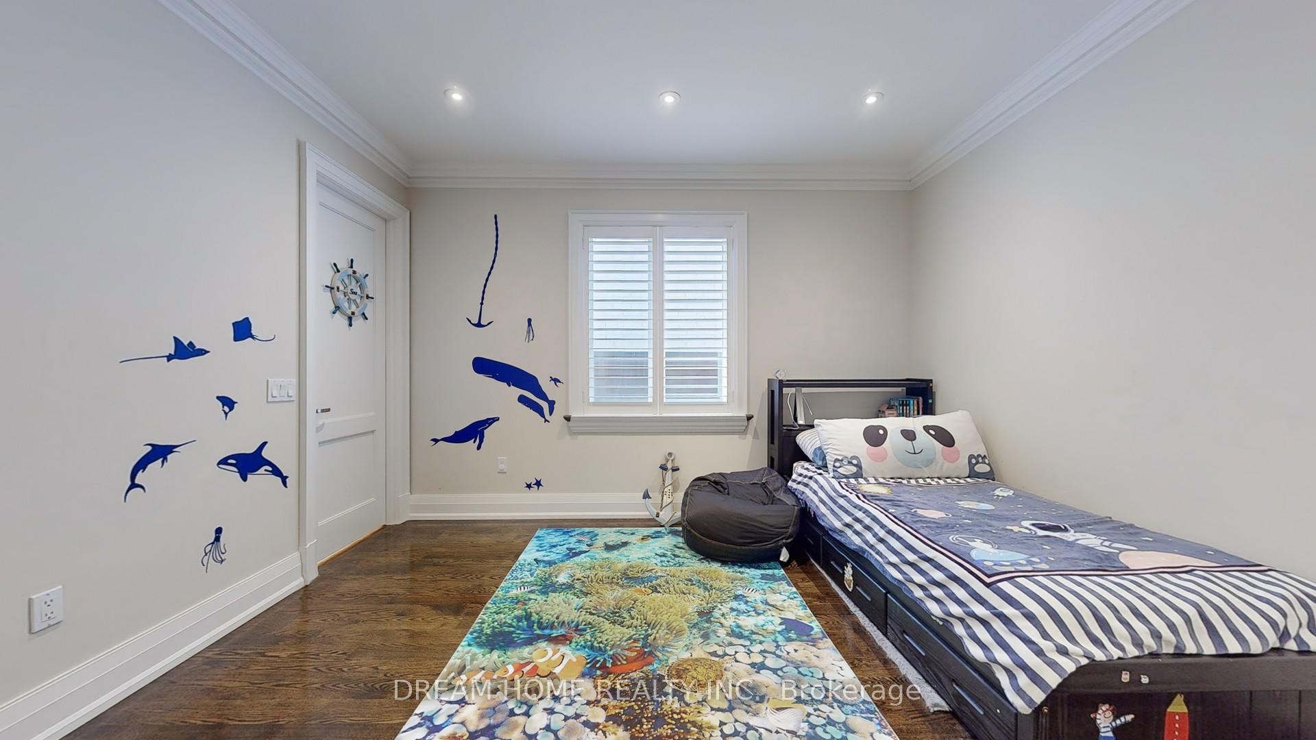 276 Dunview Ave, Toronto, ON M2N4J5 | 4 Bedroom 7 Bathroom Detached House | Image 25