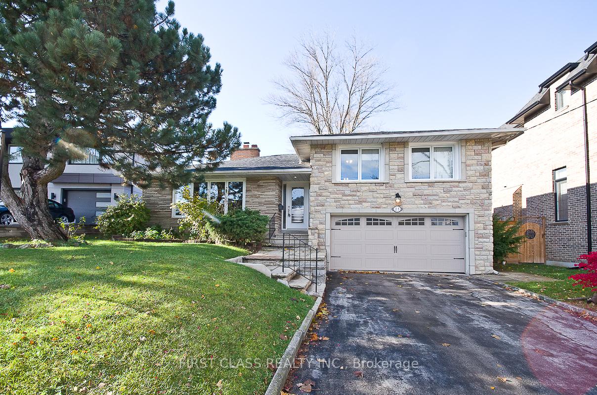 25 Whittaker Cres, Toronto, ON M2K1K7 | 4 Bedroom 3 Bathroom Detached House | Image 1