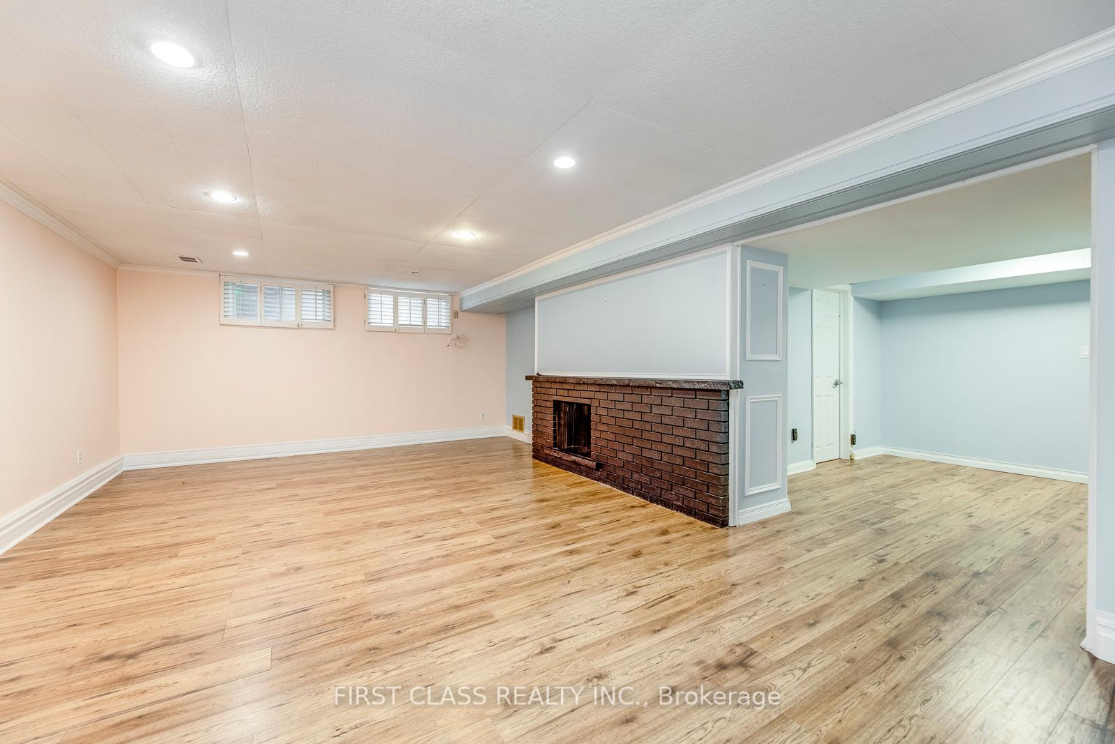 25 Whittaker Cres, Toronto, ON M2K1K7 | 4 Bedroom 3 Bathroom Detached House | Image 26