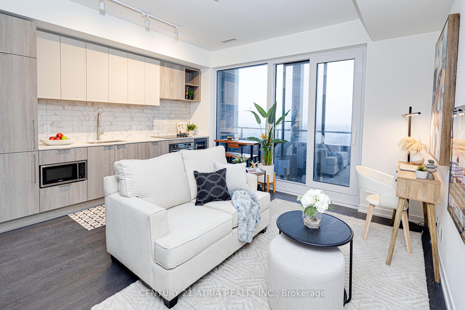 #1810 - 2020 Bathurst St, Toronto, ON M5P0A6 | 1 Bedroom 1 Bathroom Condo Apt | Image 2