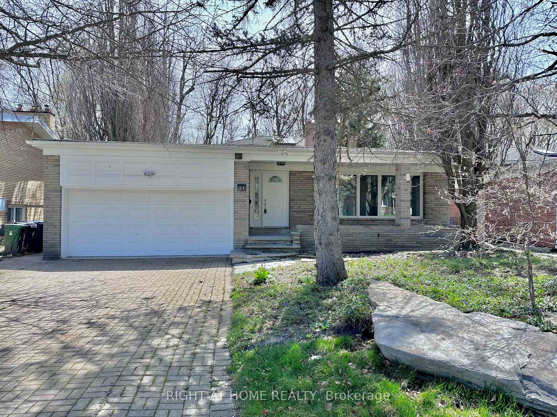 23 Christine Cres, Toronto, ON M2R1A4 | 4 Bedroom 4 Bathroom Detached House | Image 1