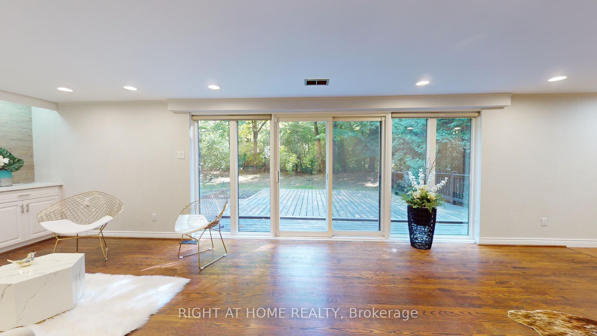 23 Christine Cres, Toronto, ON M2R1A4 | 4 Bedroom 4 Bathroom Detached House | Image 13