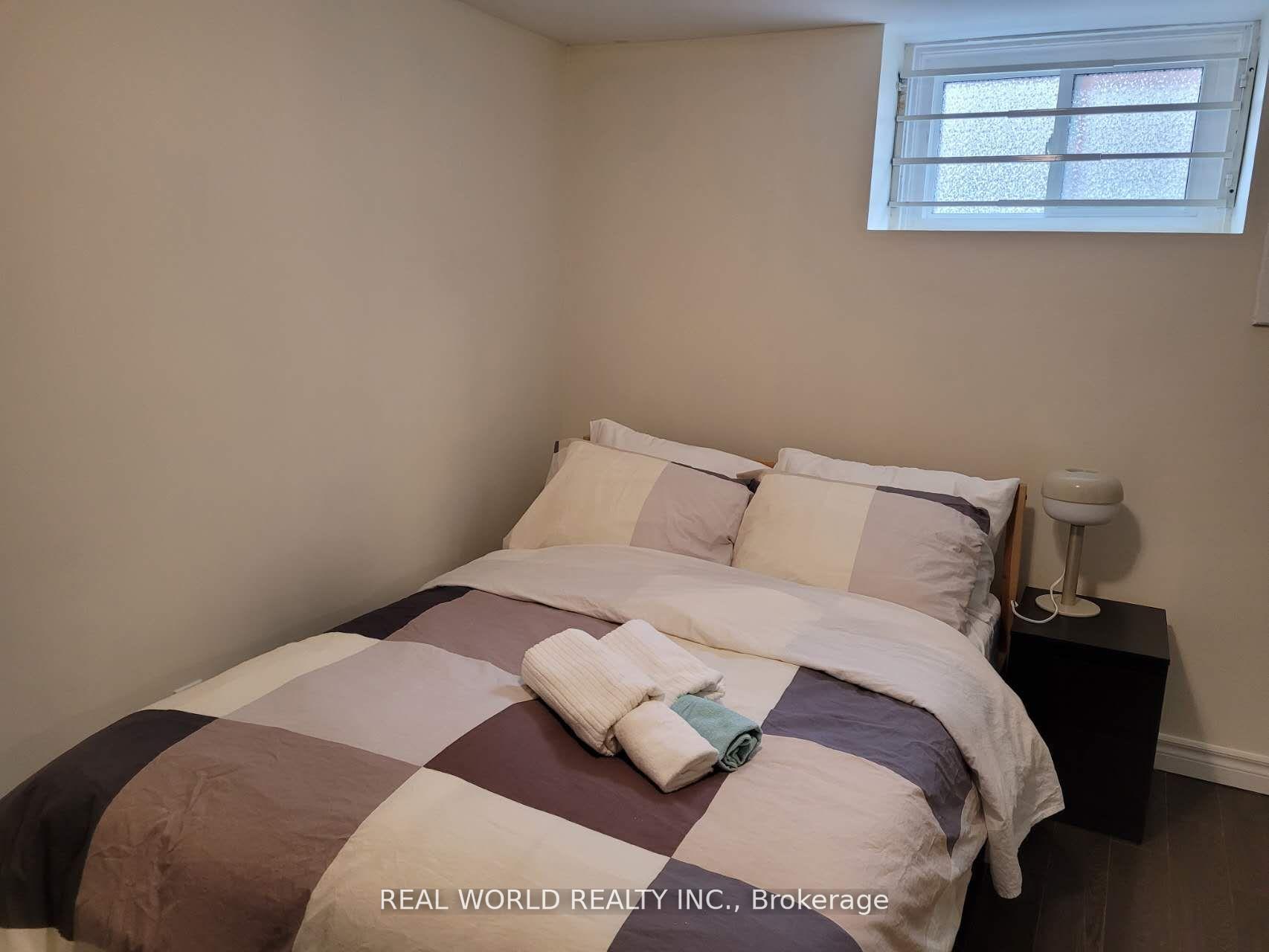 46 Connaught Ave, Toronto, ON M2M1G8 | 3 Bedroom 4 Bathroom Detached House | Image 8