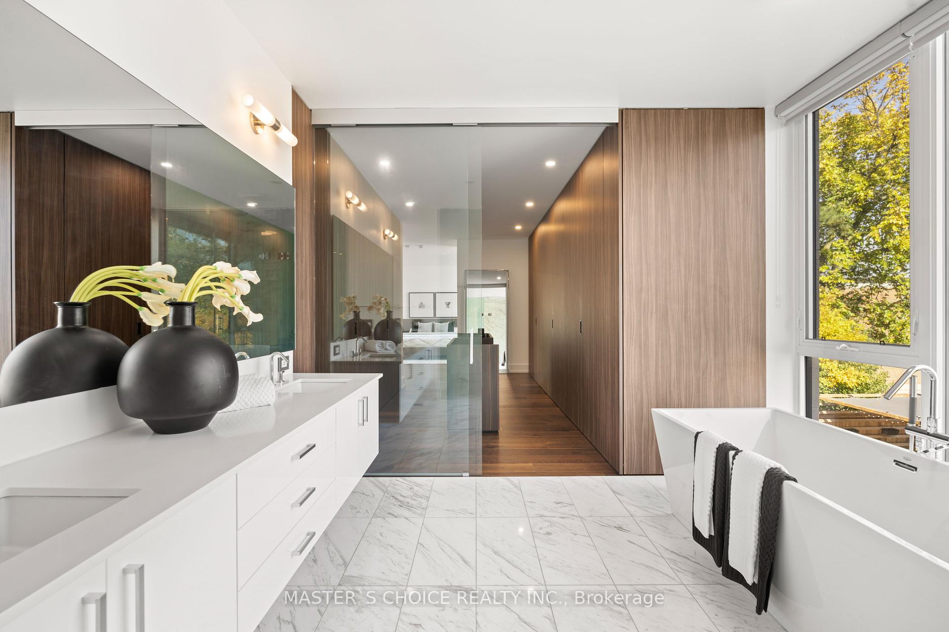 15 Fairmeadow Ave, Toronto, ON M2P0A5 | 4 Bedroom 6 Bathroom Detached House | Image 22