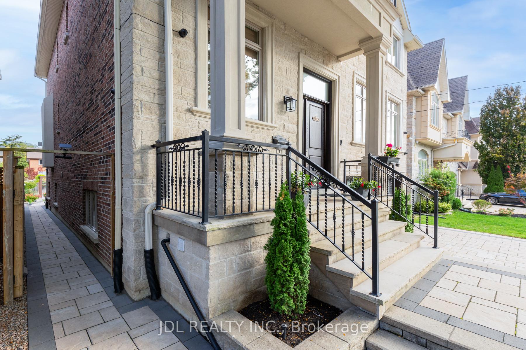 248 Holmes Ave, Toronto, ON M2N4N1 | 4 Bedroom 7 Bathroom Detached House | Image 2