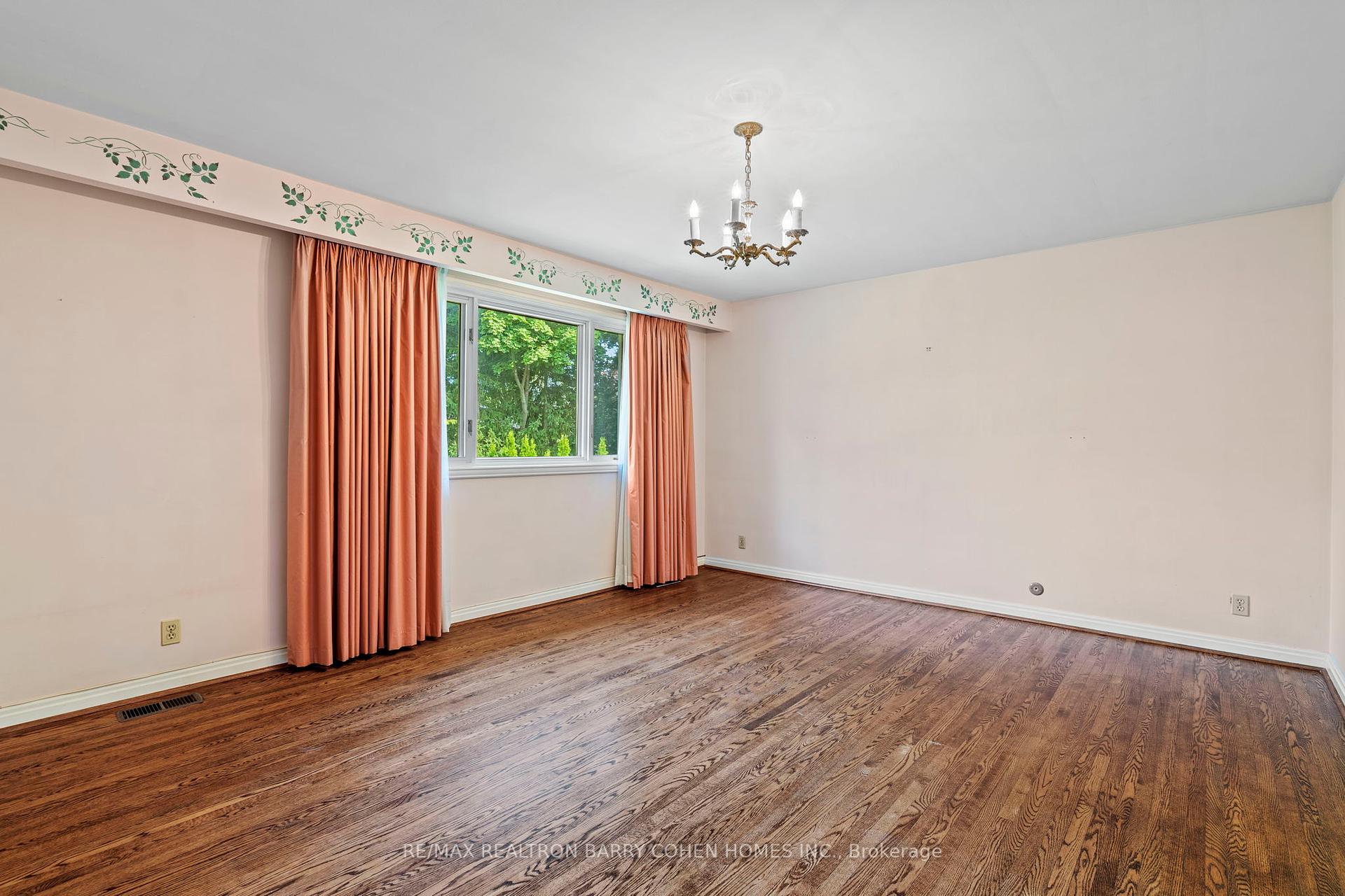 59 Montressor Dr, Toronto, ON M2P1Z3 | 4 Bedroom 4 Bathroom Detached House | Image 28