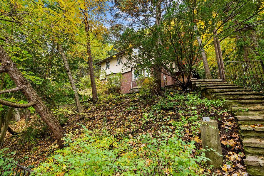 56 Roxborough Dr, Toronto, ON M4W1X1 | 4 Bedroom 3 Bathroom Detached House | Image 13