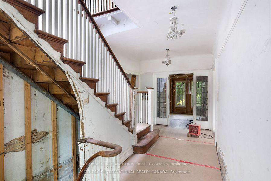 56 Roxborough Dr, Toronto, ON M4W1X1 | 4 Bedroom 3 Bathroom Detached House | Image 17