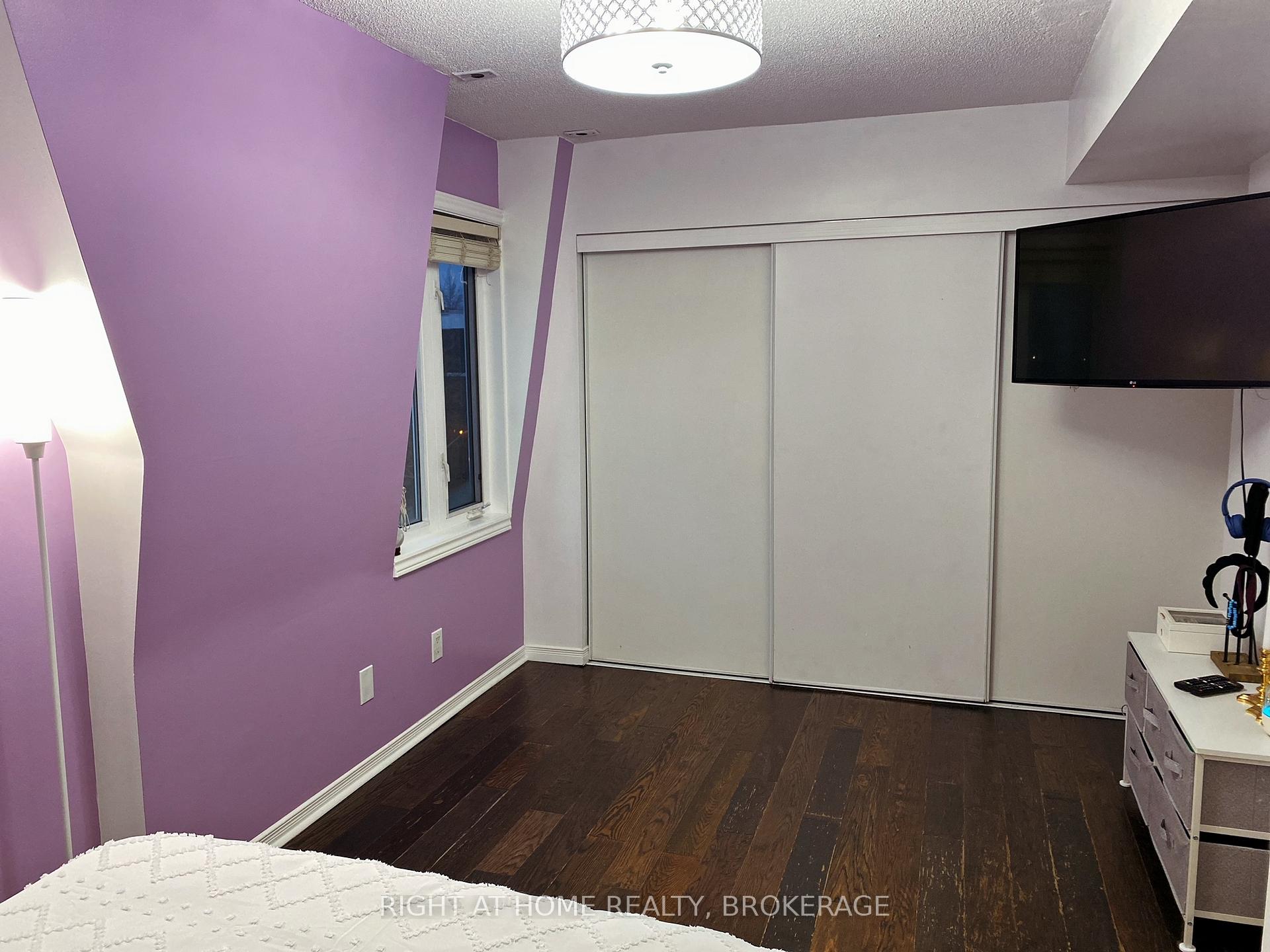 #610 - 12 Sudbury St, Toronto, ON M6J3W7 | 2 Bedroom 2 Bathroom Condo Townhouse | Image 14