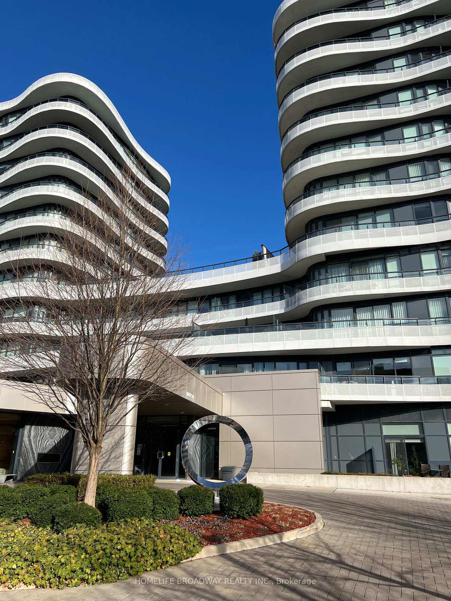 #304 - 99 The Donway W, Toronto, ON M3C0N8 | 1 Bedroom 1 Bathroom Condo Apt | Image 2
