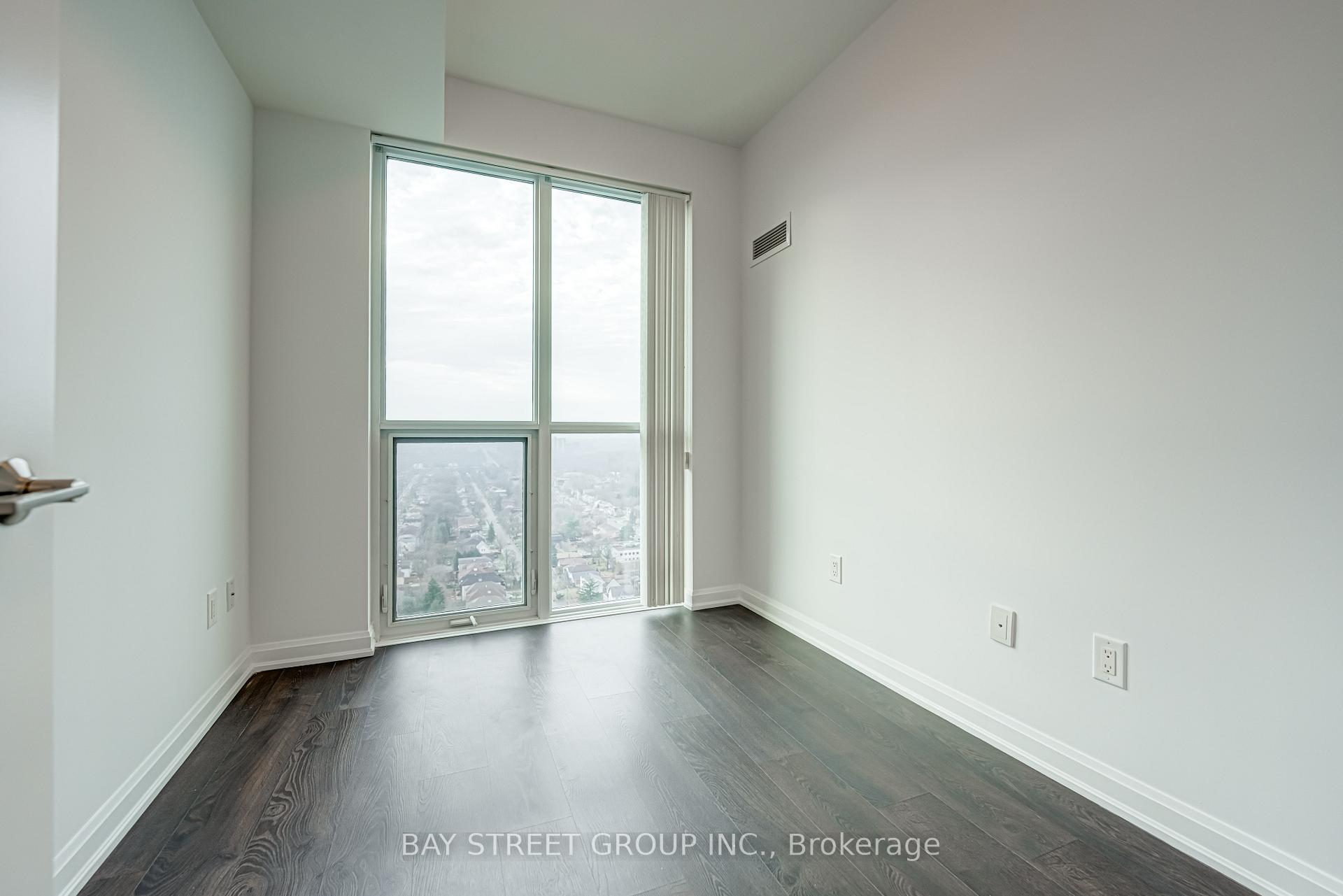 #2605 - 11 Bogert Ave, Toronto, ON M2N0H4 | 1 Bedroom 2 Bathroom Condo Apt | Image 11