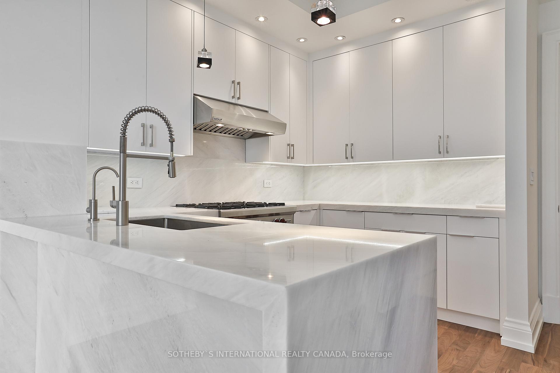 #9C - 1 St Thomas St, Toronto, ON M5S3M5 | 2 Bedroom 3 Bathroom Condo Apt | Image 13