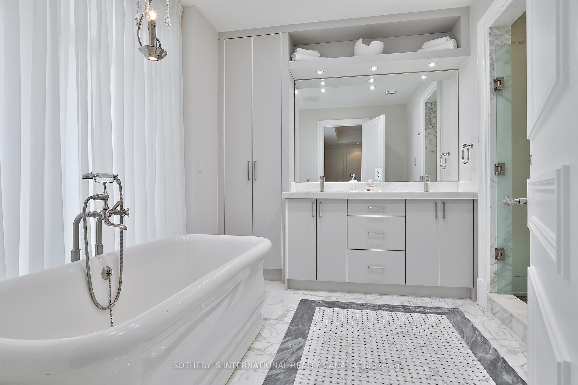 #9C - 1 St Thomas St, Toronto, ON M5S3M5 | 2 Bedroom 3 Bathroom Condo Apt | Image 19