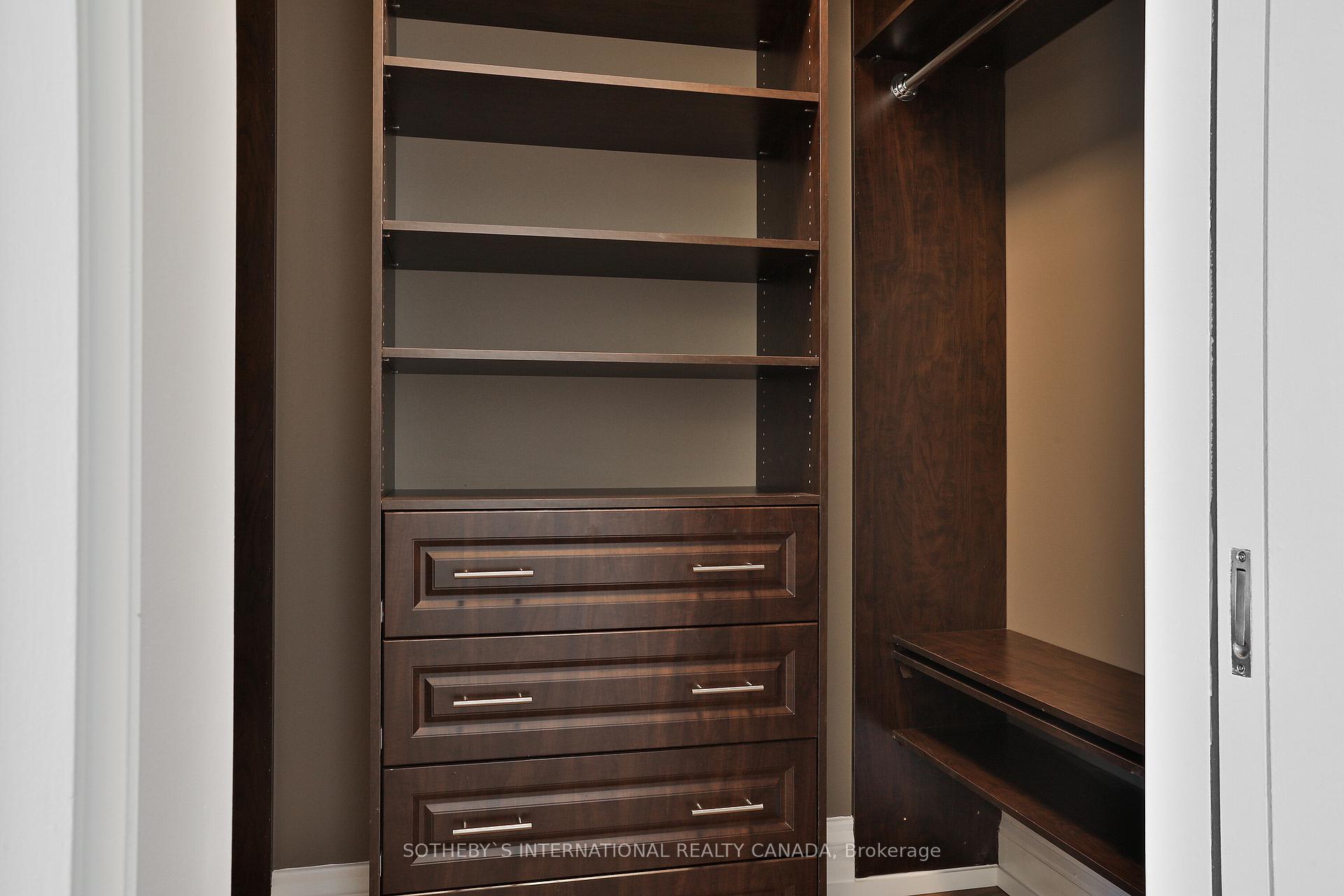 #9C - 1 St Thomas St, Toronto, ON M5S3M5 | 2 Bedroom 3 Bathroom Condo Apt | Image 22