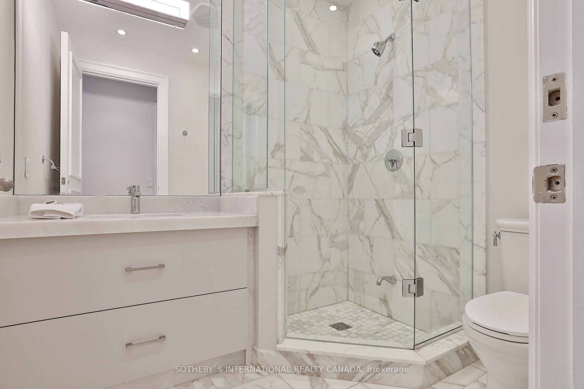 #9C - 1 St Thomas St, Toronto, ON M5S3M5 | 2 Bedroom 3 Bathroom Condo Apt | Image 26