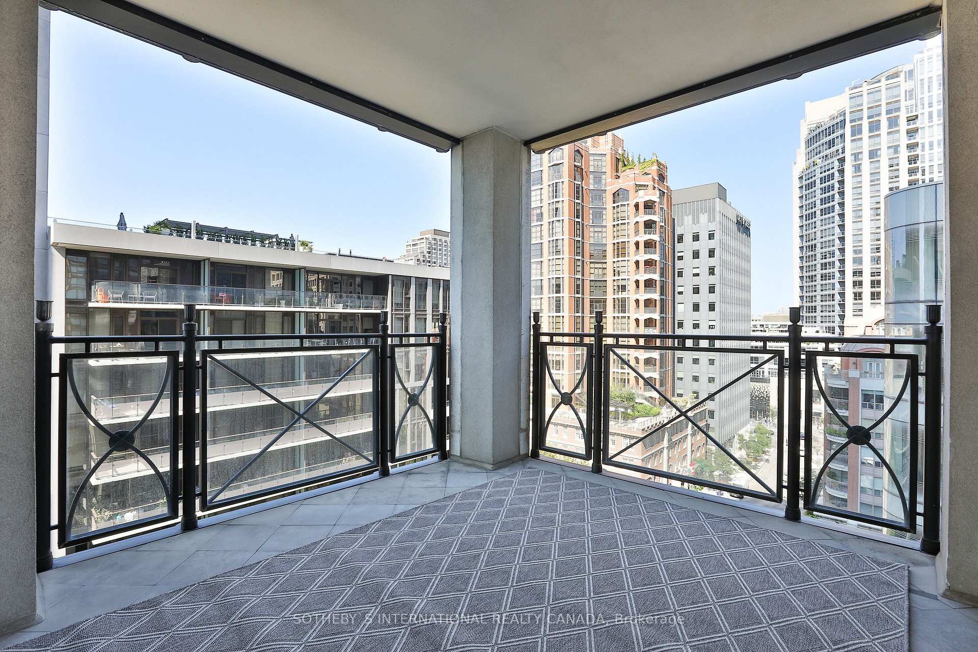 #9C - 1 St Thomas St, Toronto, ON M5S3M5 | 2 Bedroom 3 Bathroom Condo Apt | Image 29