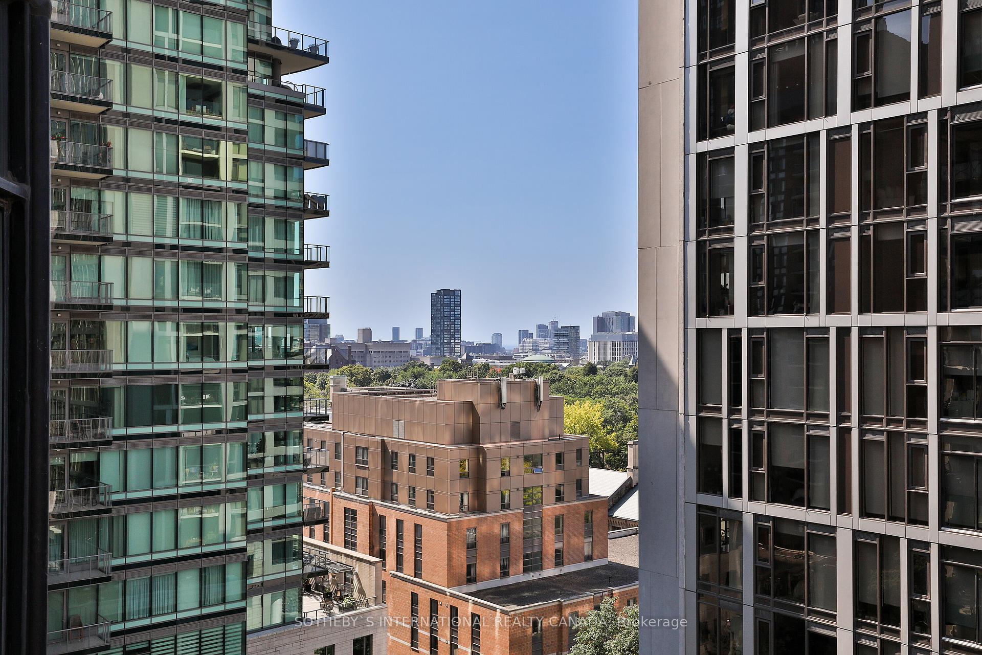 #9C - 1 St Thomas St, Toronto, ON M5S3M5 | 2 Bedroom 3 Bathroom Condo Apt | Image 31