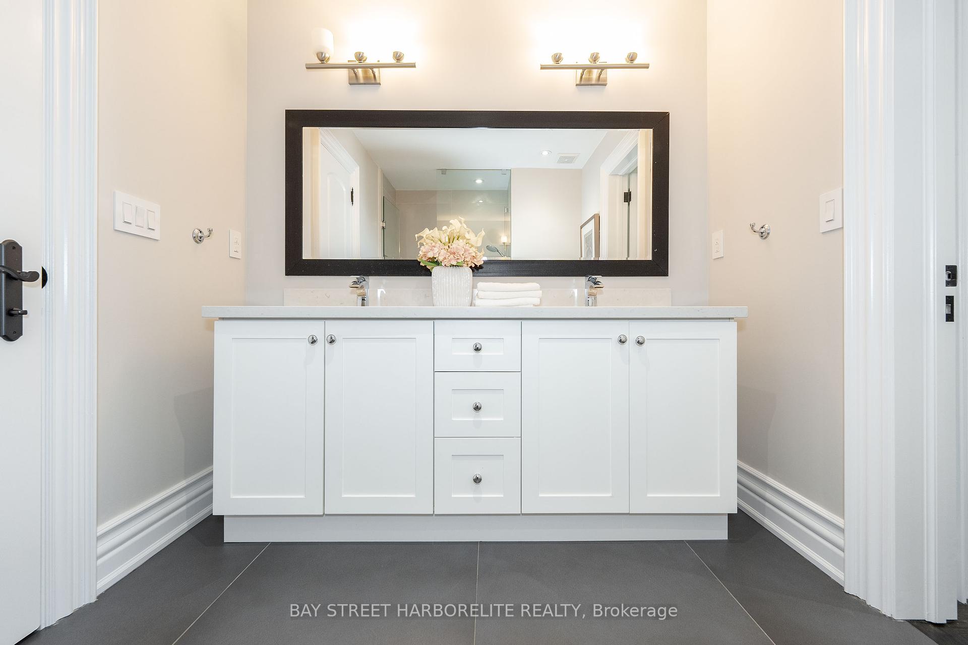 151 Brentcliffe Rd, Toronto, ON M4G3Y7 | 4 Bedroom 5 Bathroom Detached House | Image 23