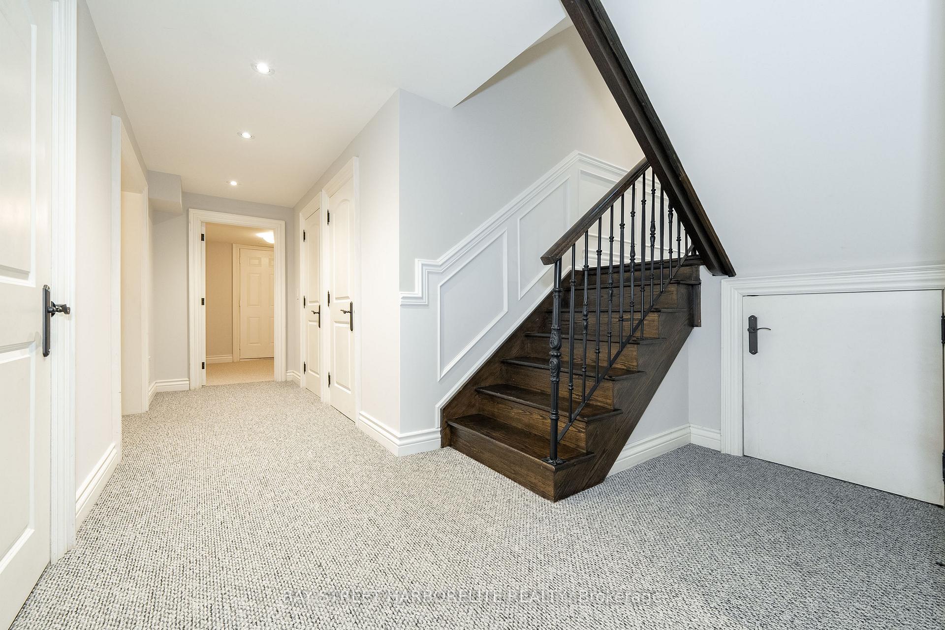 151 Brentcliffe Rd, Toronto, ON M4G3Y7 | 4 Bedroom 5 Bathroom Detached House | Image 27
