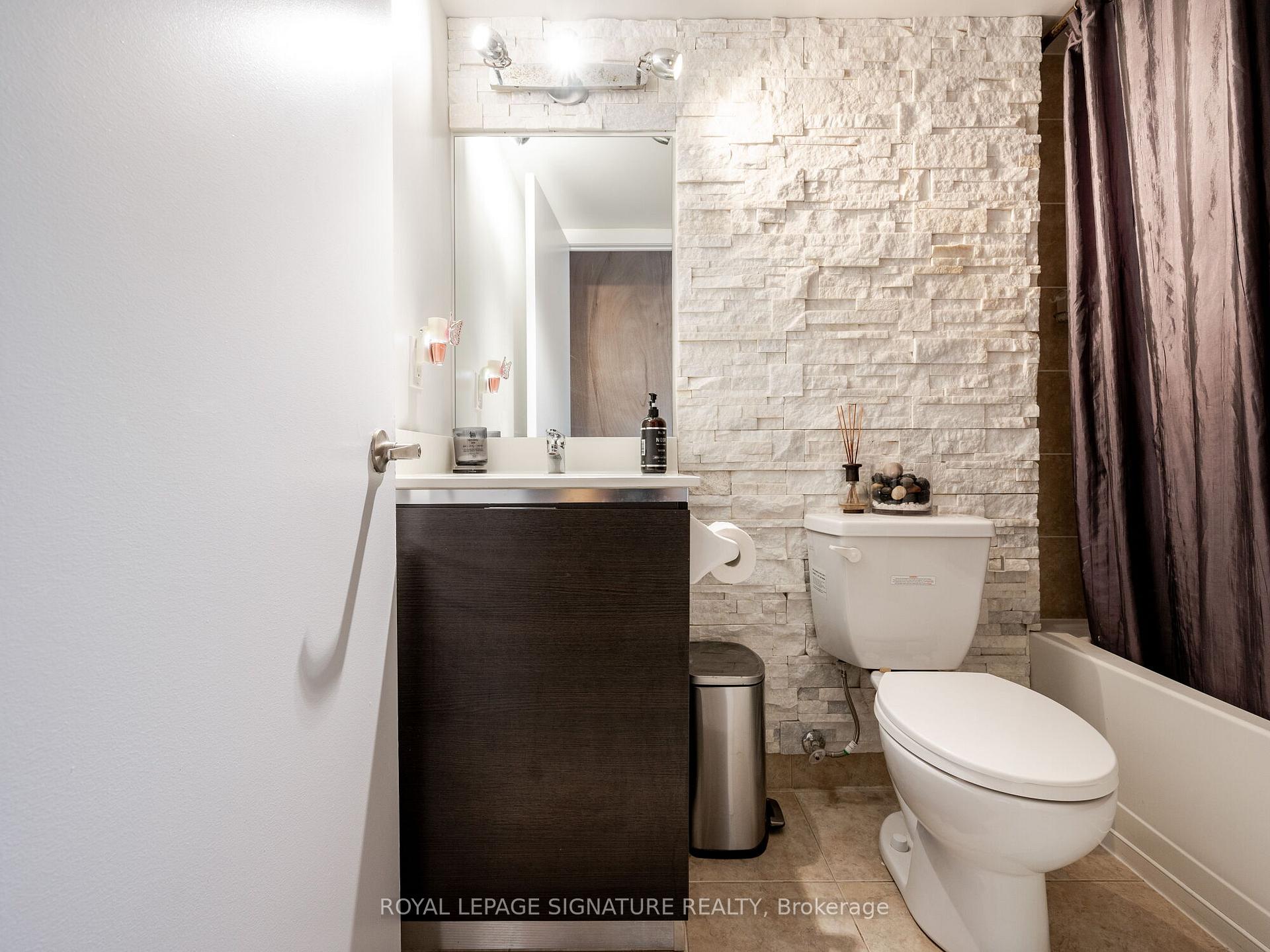 #1111 - 150 Sudbury St, Toronto, ON M6J3S8 | 2 Bedroom 2 Bathroom Condo Apt | Image 25