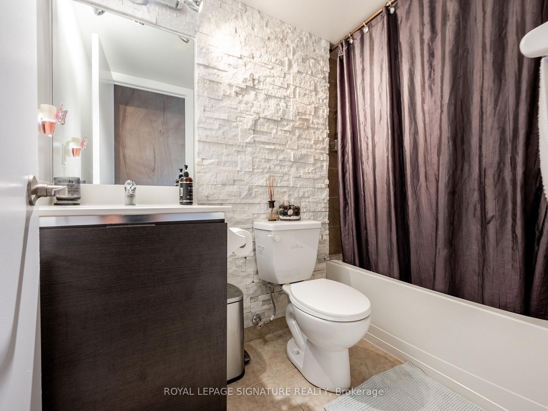 #1111 - 150 Sudbury St, Toronto, ON M6J3S8 | 2 Bedroom 2 Bathroom Condo Apt | Image 26