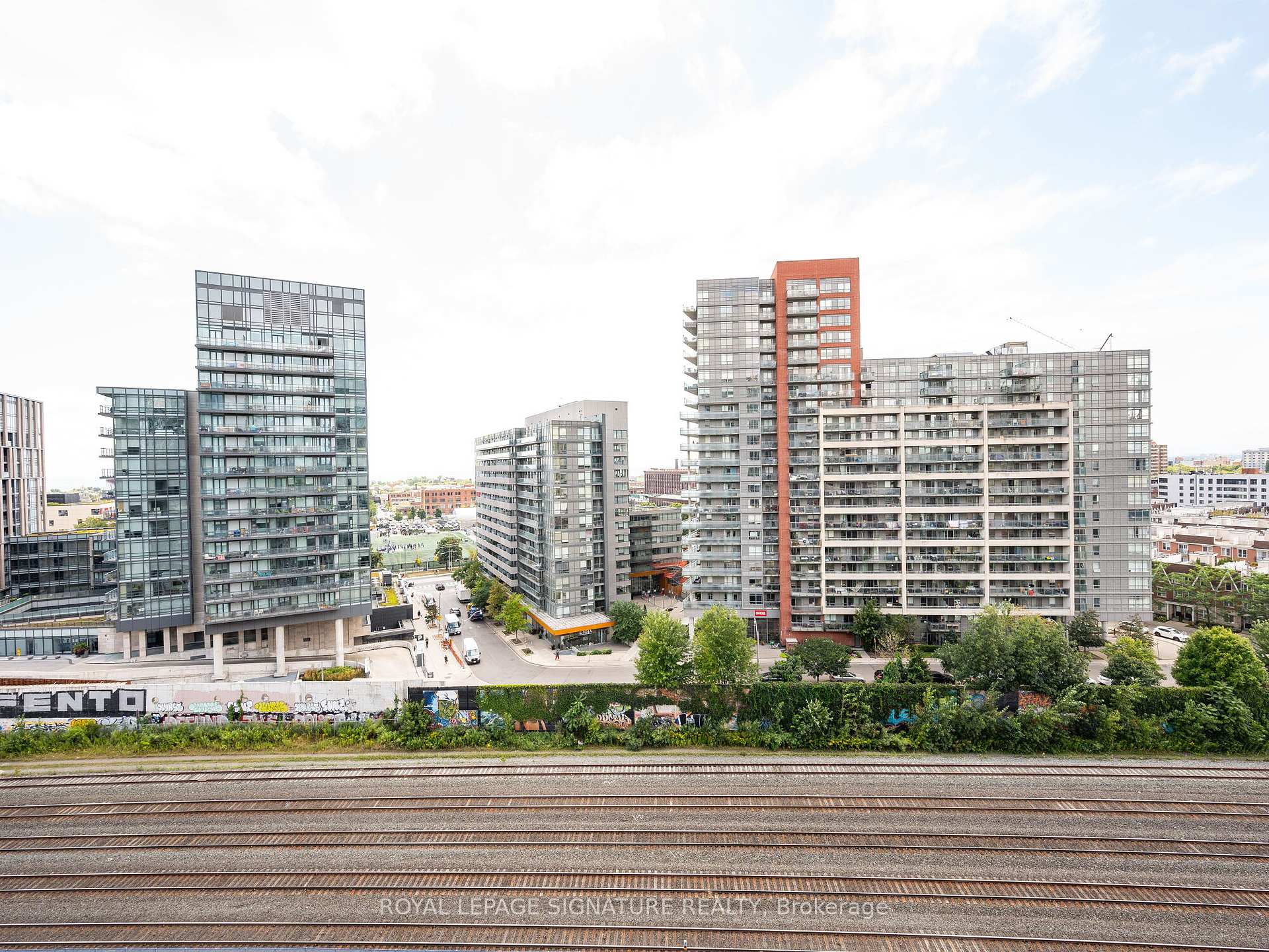 #1111 - 150 Sudbury St, Toronto, ON M6J3S8 | 2 Bedroom 2 Bathroom Condo Apt | Image 28