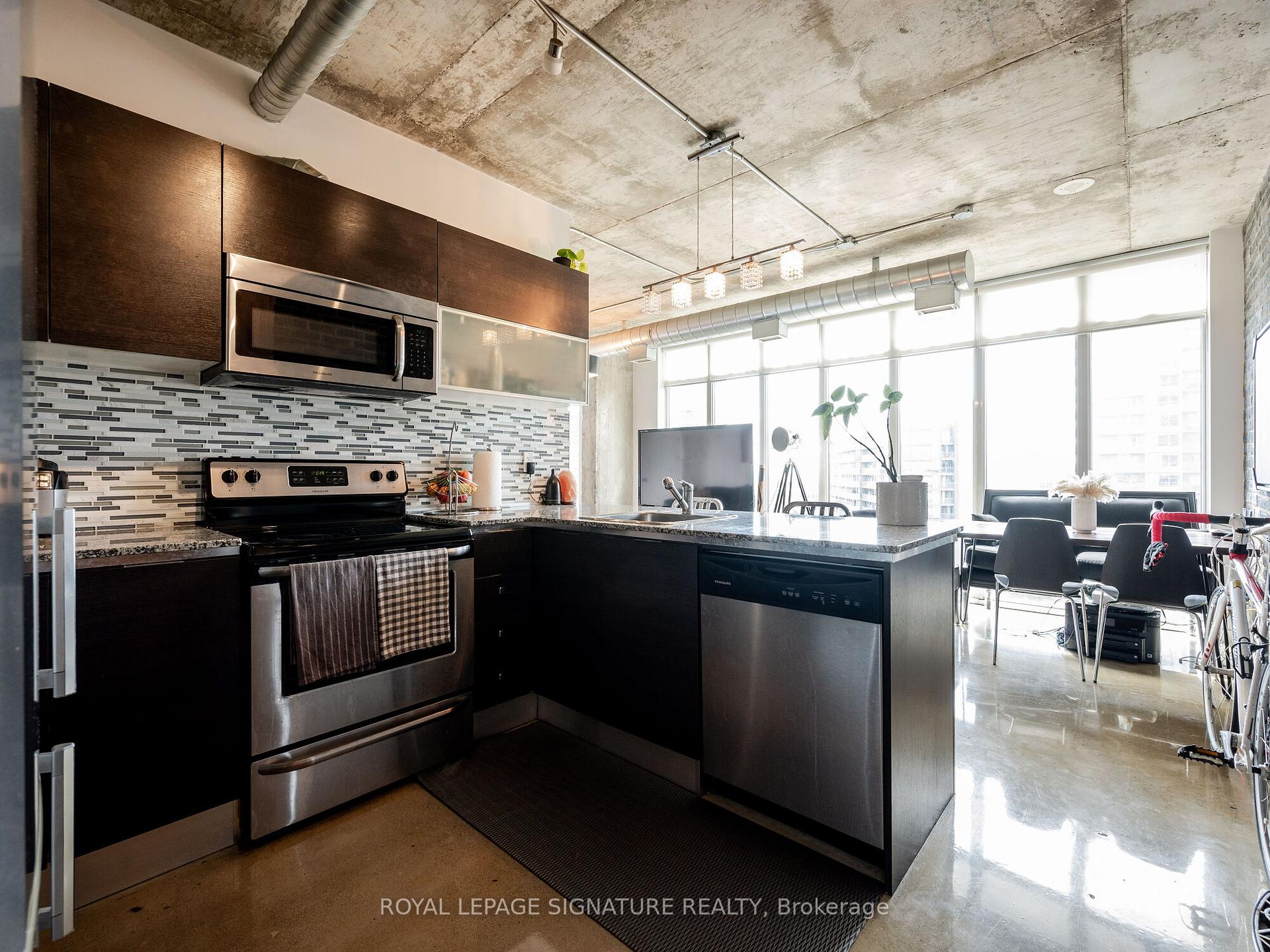 #1111 - 150 Sudbury St, Toronto, ON M6J3S8 | 2 Bedroom 2 Bathroom Condo Apt | Image 9