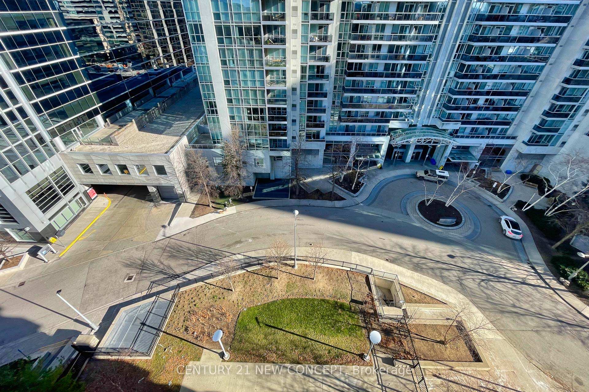 #1112 - 155 beecroft Rd, Toronto, ON M2N7C6 | 1 Bedroom 1 Bathroom Condo Apt | Image 1