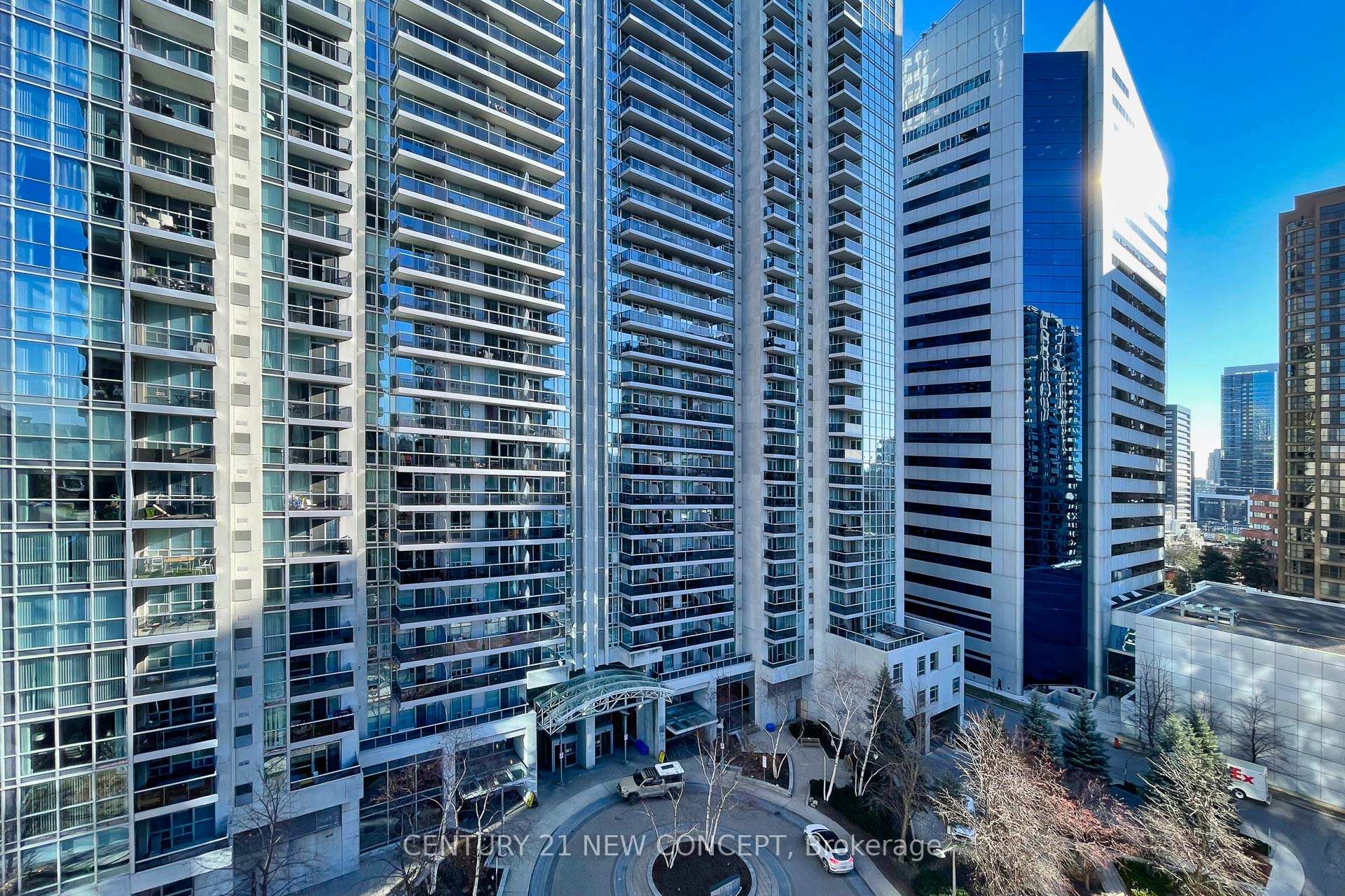 #1112 - 155 beecroft Rd, Toronto, ON M2N7C6 | 1 Bedroom 1 Bathroom Condo Apt | Image 2
