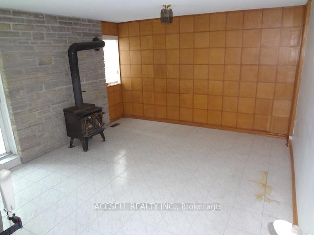 163 Hounslow Ave, Toronto, ON M2N2B3 | 3 Bedroom 2 Bathroom Detached House | Image 13