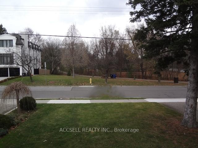 163 Hounslow Ave, Toronto, ON M2N2B3 | 3 Bedroom 2 Bathroom Detached House | Image 19