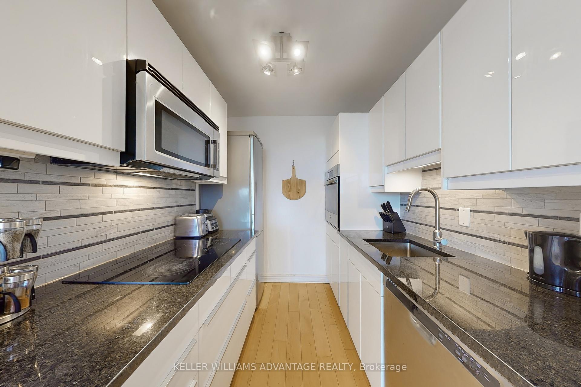 #1608 - 40 Homewood Ave, Toronto, ON M4Y2K2 | 1 Bedroom 1 Bathroom Condo Apt | Image 8