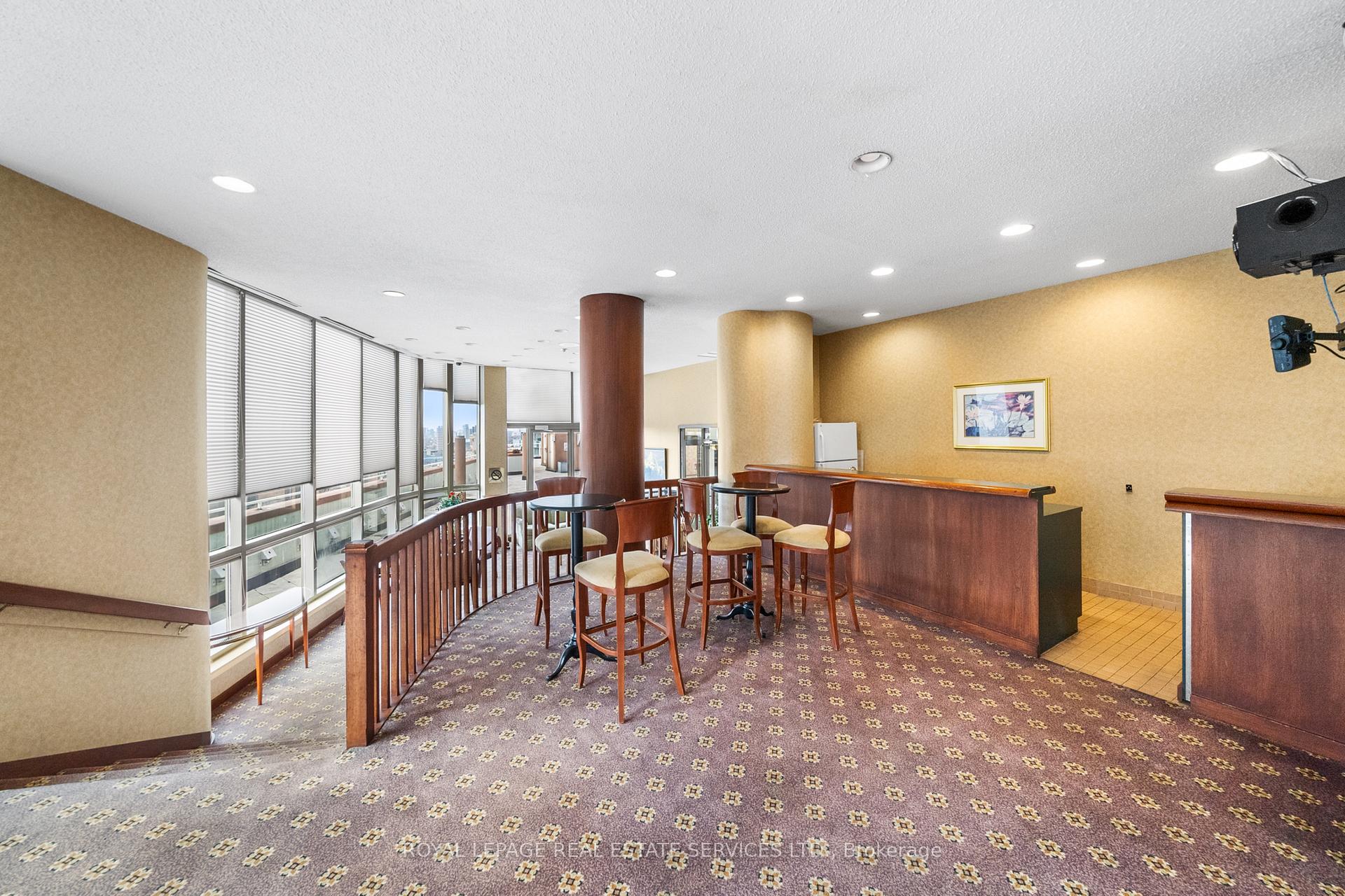 #1605 - 1055 Bay St, Toronto, ON M5S3A3 | 2 Bedroom 2 Bathroom Condo Apt | Image 31