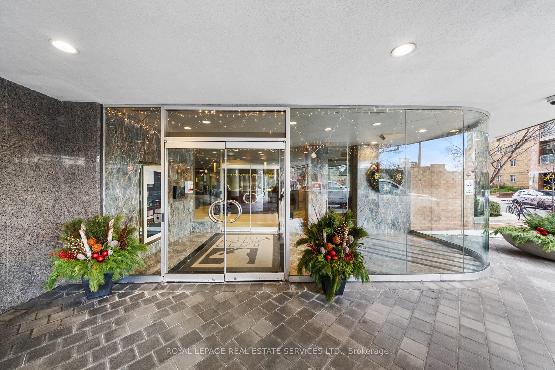 #1605 - 1055 Bay St, Toronto, ON M5S3A3 | 2 Bedroom 2 Bathroom Condo Apt | Image 34