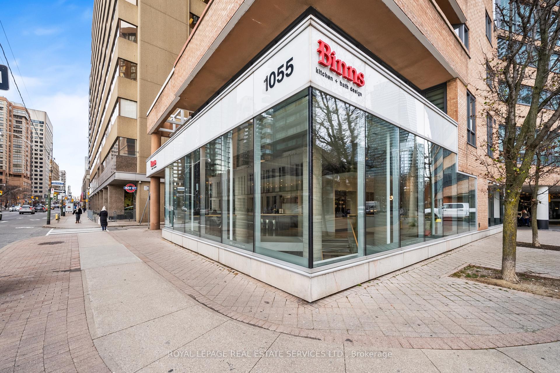 #1605 - 1055 Bay St, Toronto, ON M5S3A3 | 2 Bedroom 2 Bathroom Condo Apt | Image 36