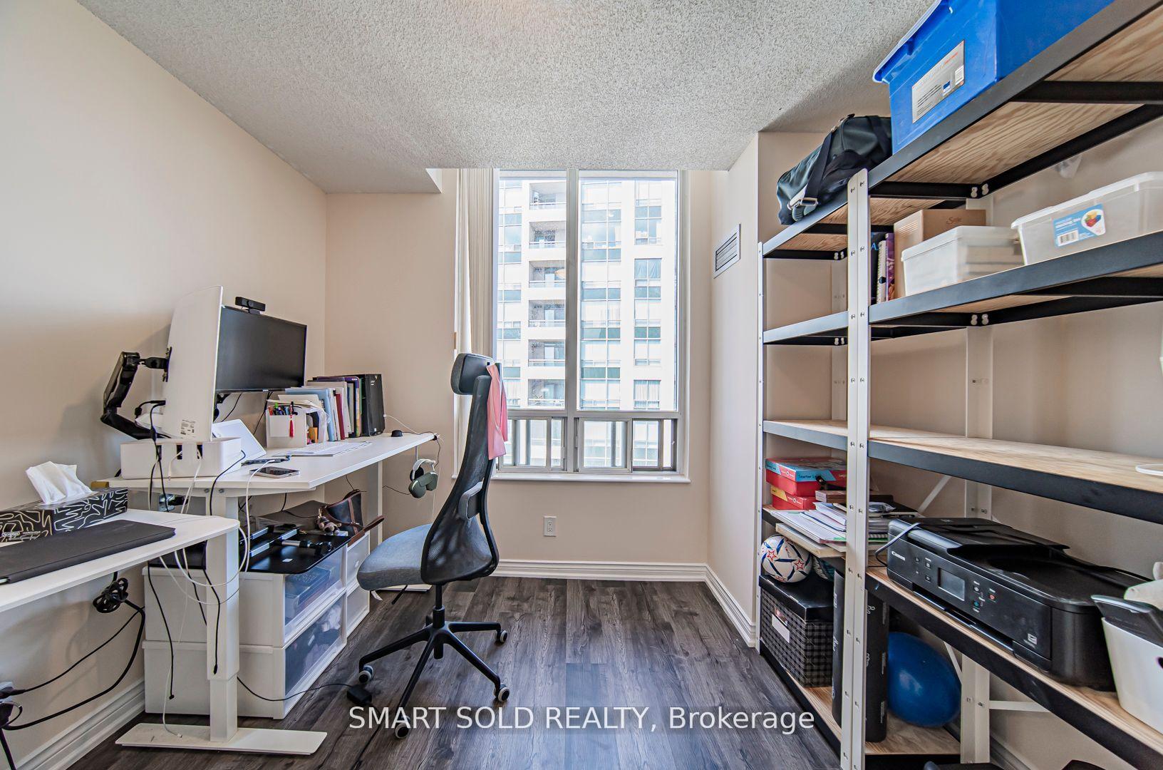 #PH210 - 256 Doris Ave, Toronto, ON M2N6X8 | 3 Bedroom 2 Bathroom Condo Apt | Image 20