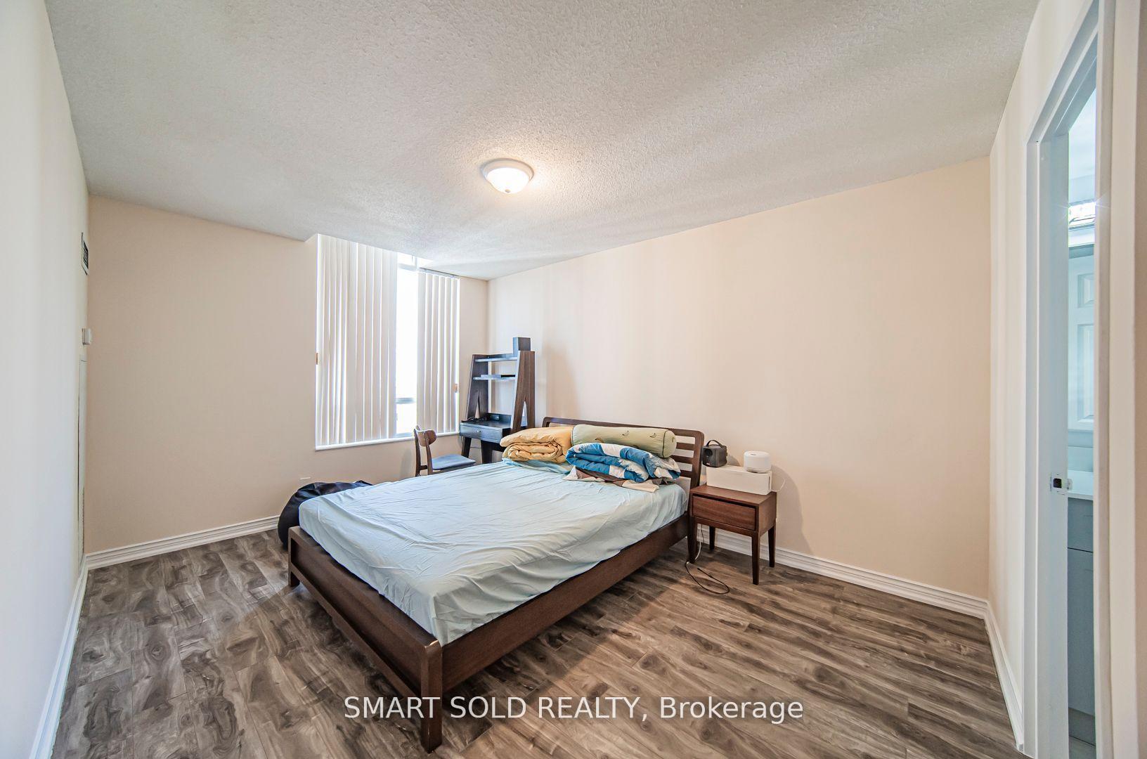 #PH210 - 256 Doris Ave, Toronto, ON M2N6X8 | 3 Bedroom 2 Bathroom Condo Apt | Image 22