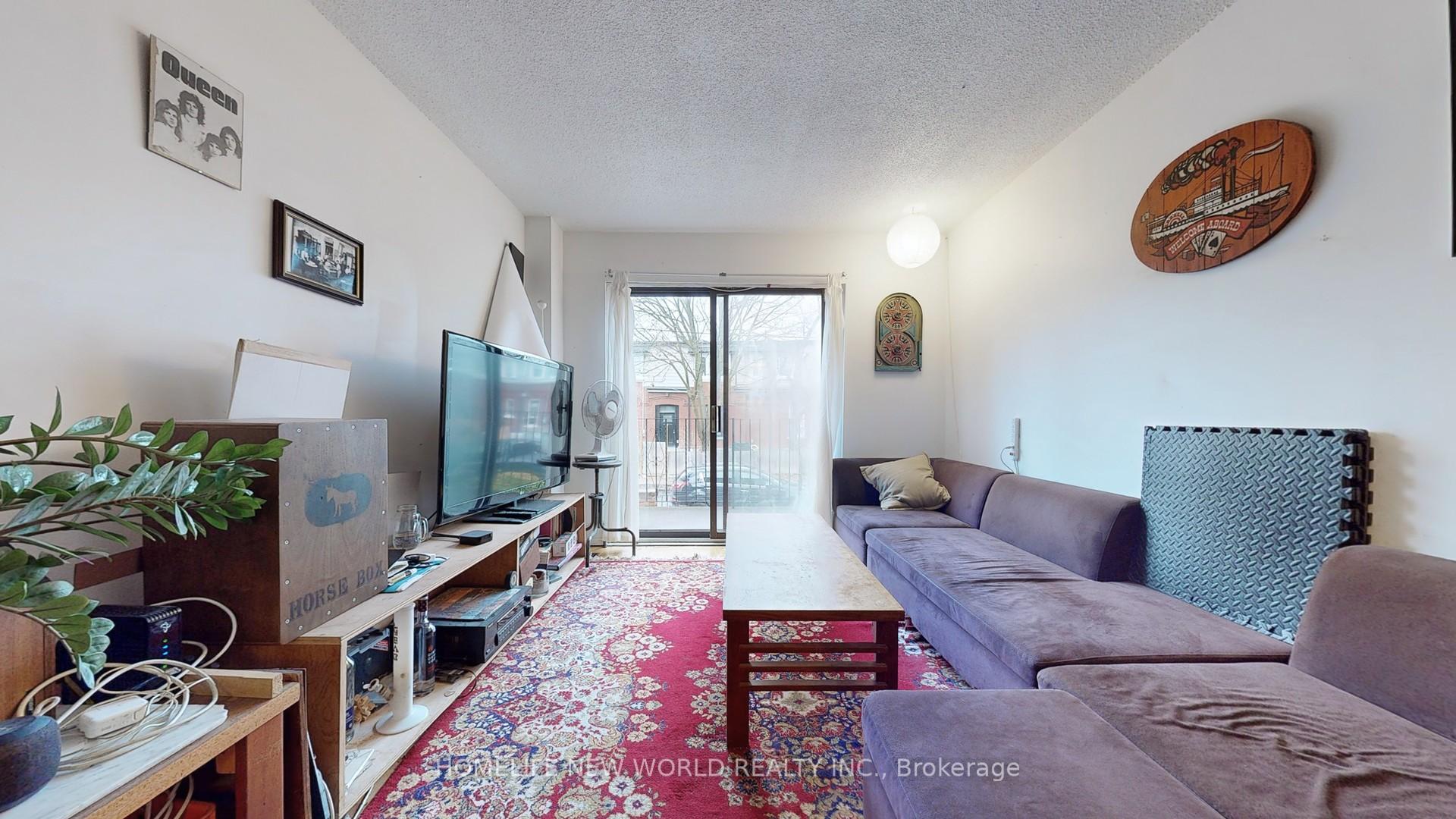 32 Markham St, Toronto, ON M6J2G2 | 4 Bedroom 2 Bathroom Semi-Detached House | Image 4