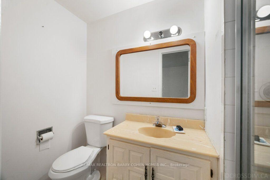 78 Arjay Cres, Toronto, ON M2L1C7 | 4 Bedroom 5 Bathroom Detached House | Image 16