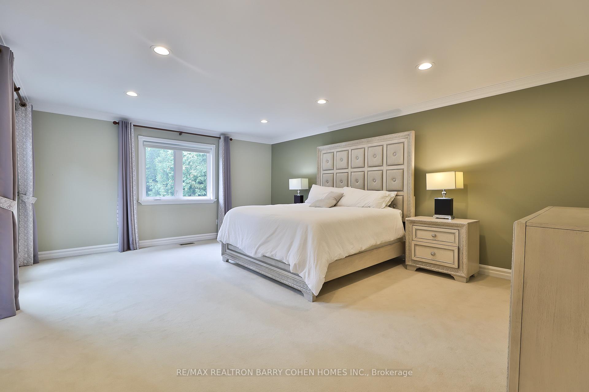 218 Owen Blvd, Toronto, ON M2P1G7 | 4 Bedroom 5 Bathroom Detached House | Image 13