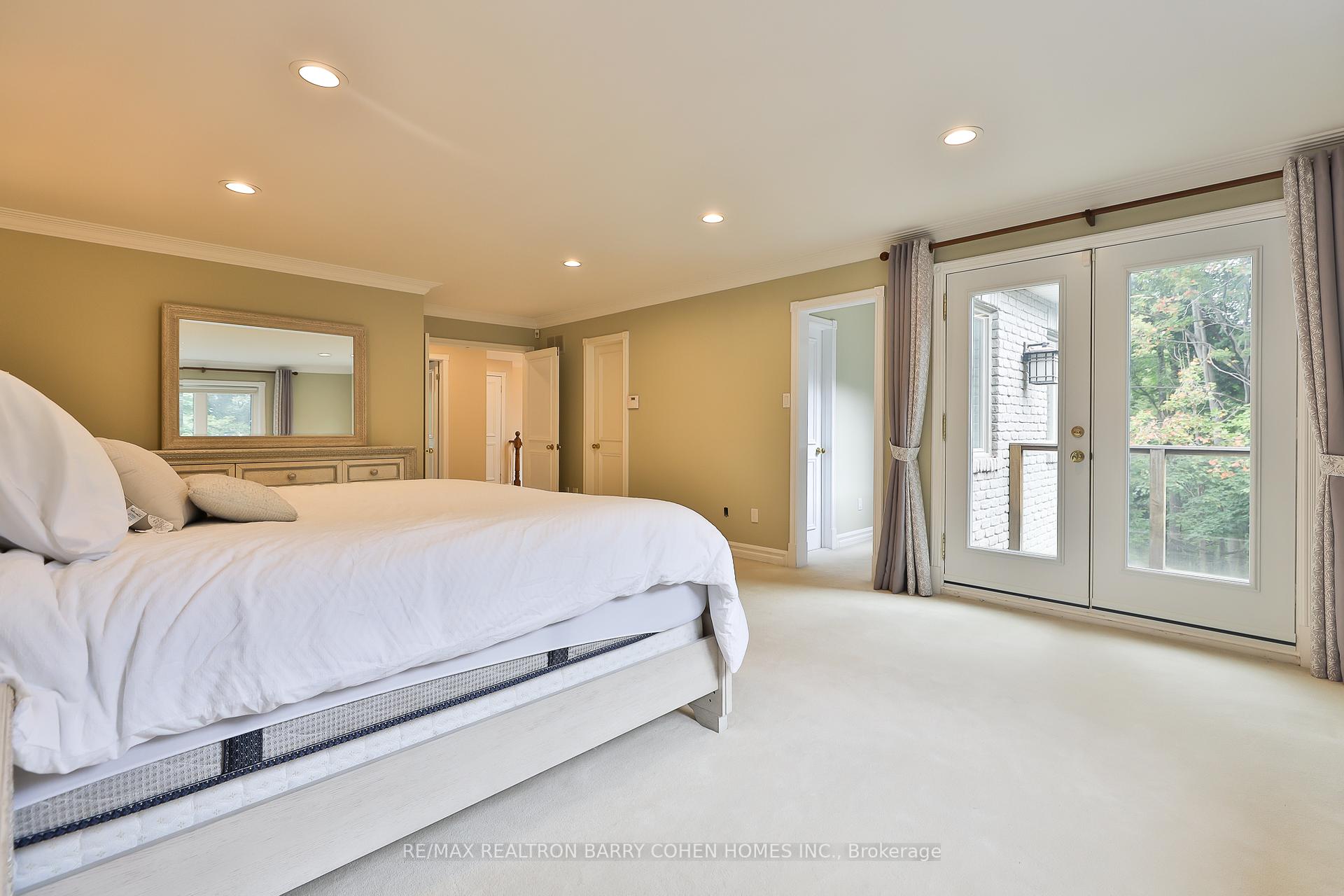 218 Owen Blvd, Toronto, ON M2P1G7 | 4 Bedroom 5 Bathroom Detached House | Image 14