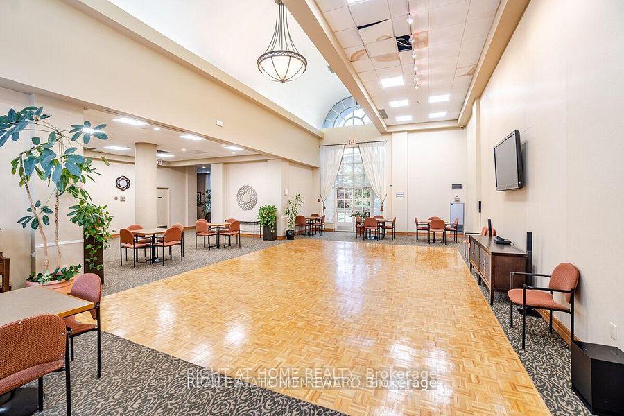 #608 - 11 Thorncliffe Pk Dr, Toronto, ON M4H1P3 | 2 Bedroom 2 Bathroom Condo Apt | Image 14