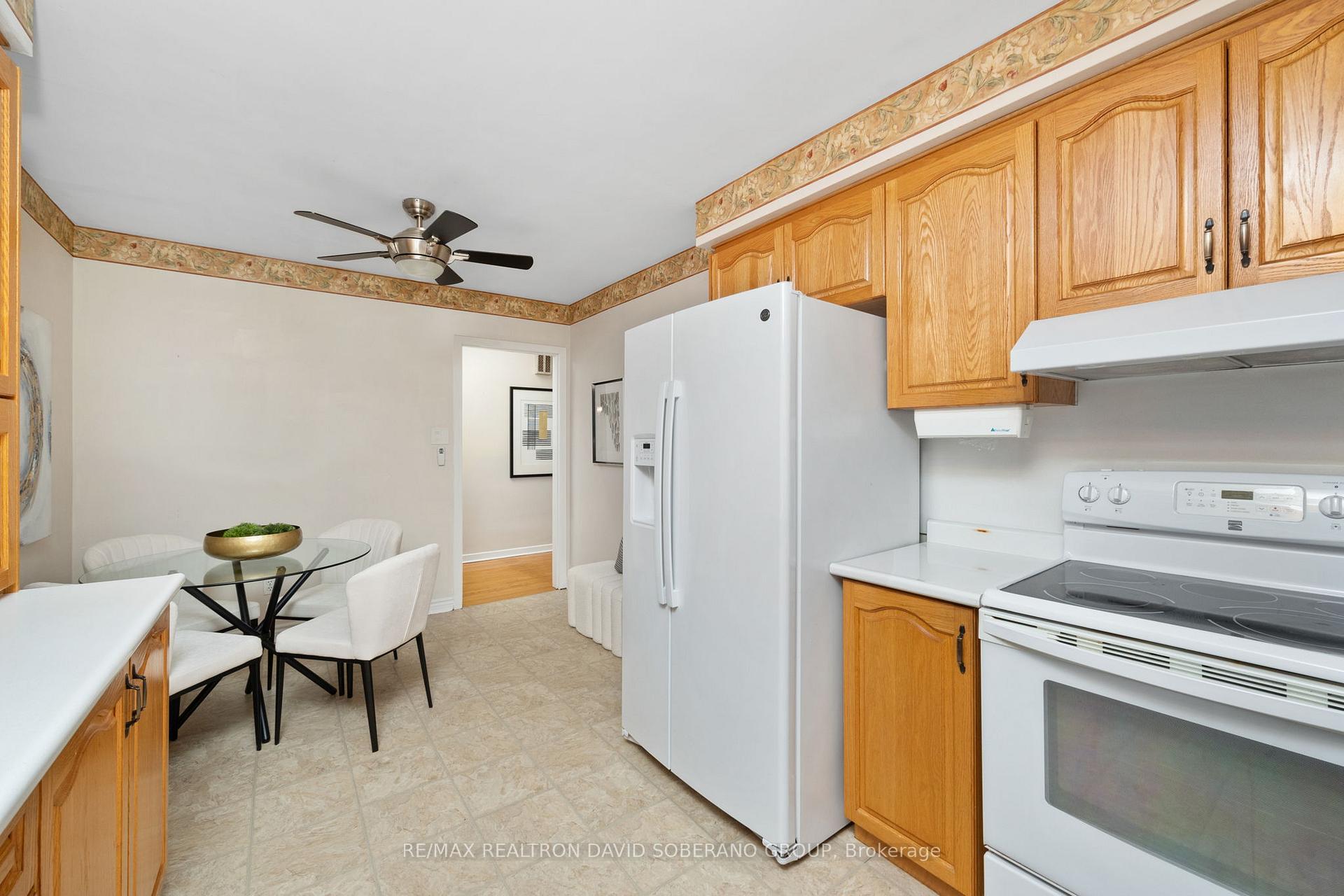 17 Clanton Crt, Toronto, ON M3H2W4 | 3 Bedroom 3 Bathroom Detached House | Image 13